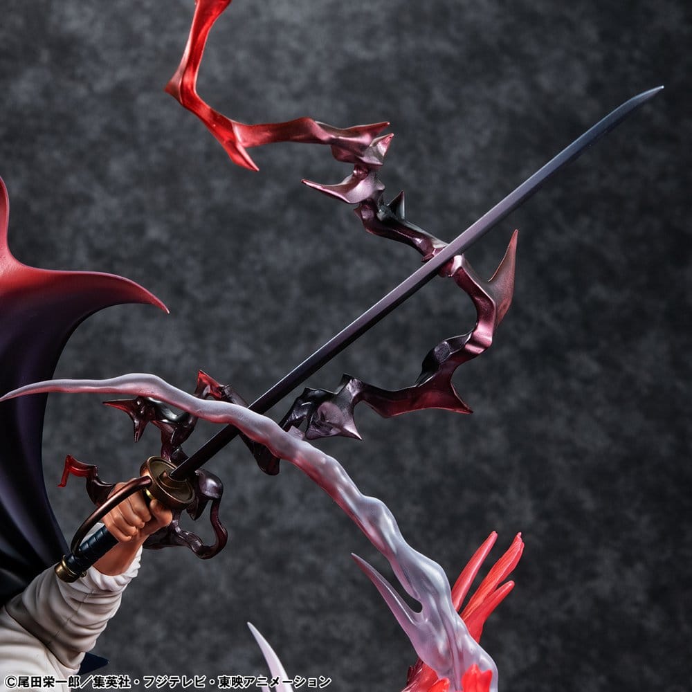 One Piece P.O.P SA-MAXIMUM PVC Figure Leader of the Red-Haired Pirates Red-Haired Shanks Kamusari 25 cm
