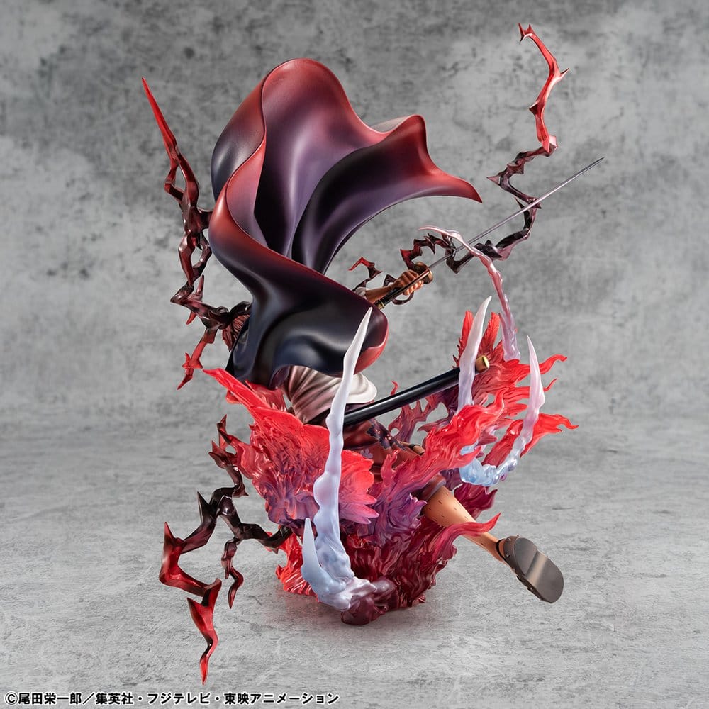 One Piece P.O.P SA-MAXIMUM PVC Figure Leader of the Red-Haired Pirates Red-Haired Shanks Kamusari 25 cm