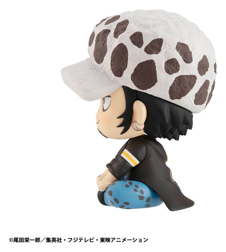 One Piece Look Up PVC Figure Trafalgar Law 11 cm