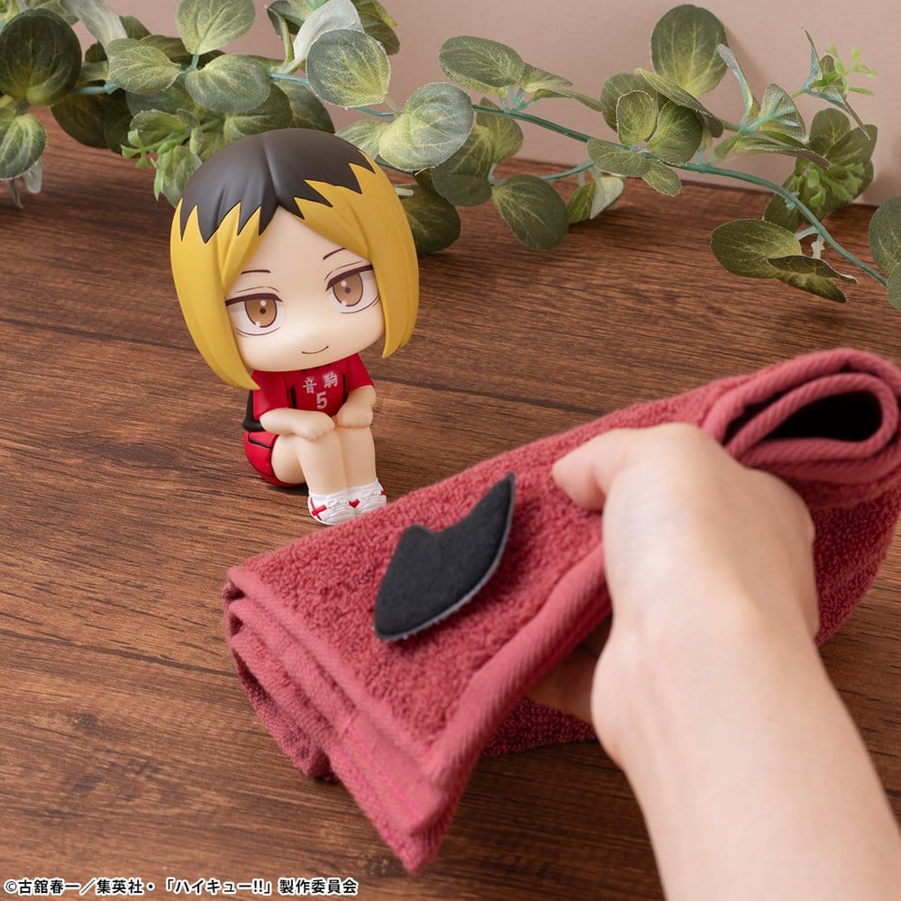 Haikyu!! Blicka Upp PVC-figur Kenma Kozume Uniform version 11 cm (Omarbetad upplaga)