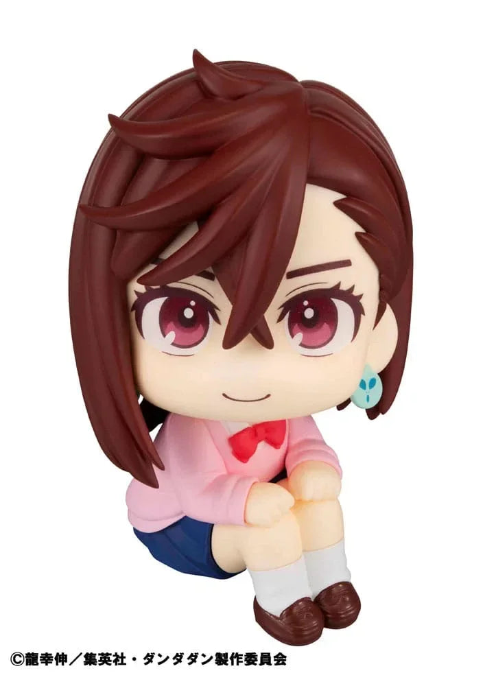 Dandadan Look Up PVC Figur Momo 11 cm Megahouse