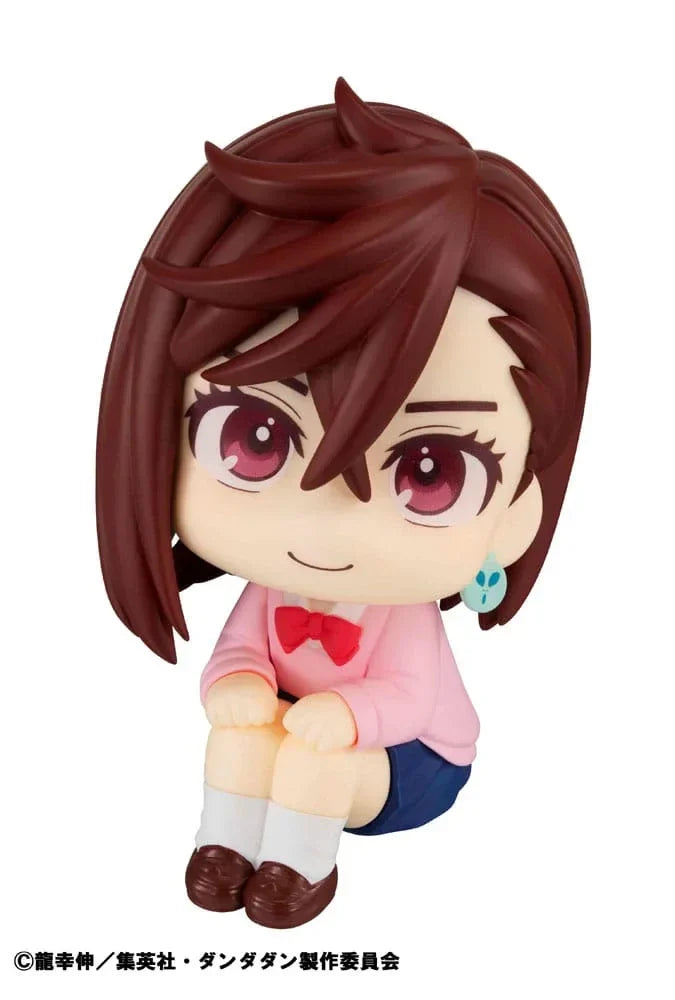 Dandadan Look Up PVC Figur Momo 11 cm Megahouse