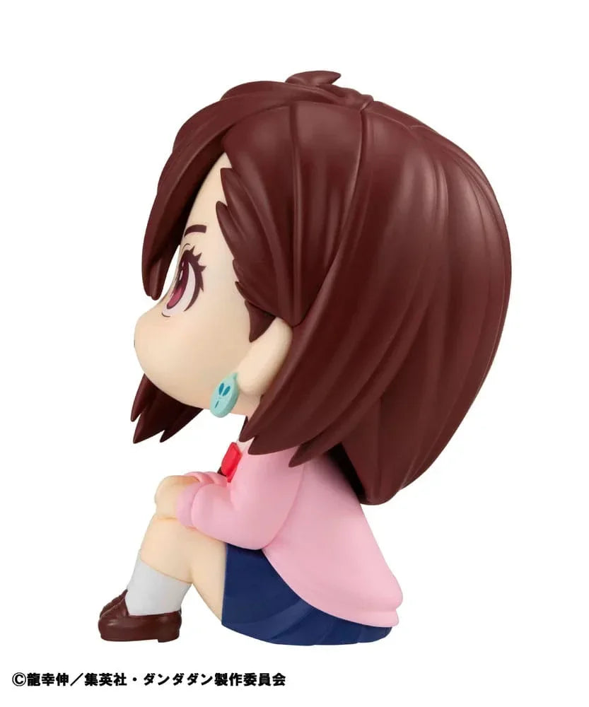 Dandadan Look Up PVC Figur Momo 11 cm Megahouse