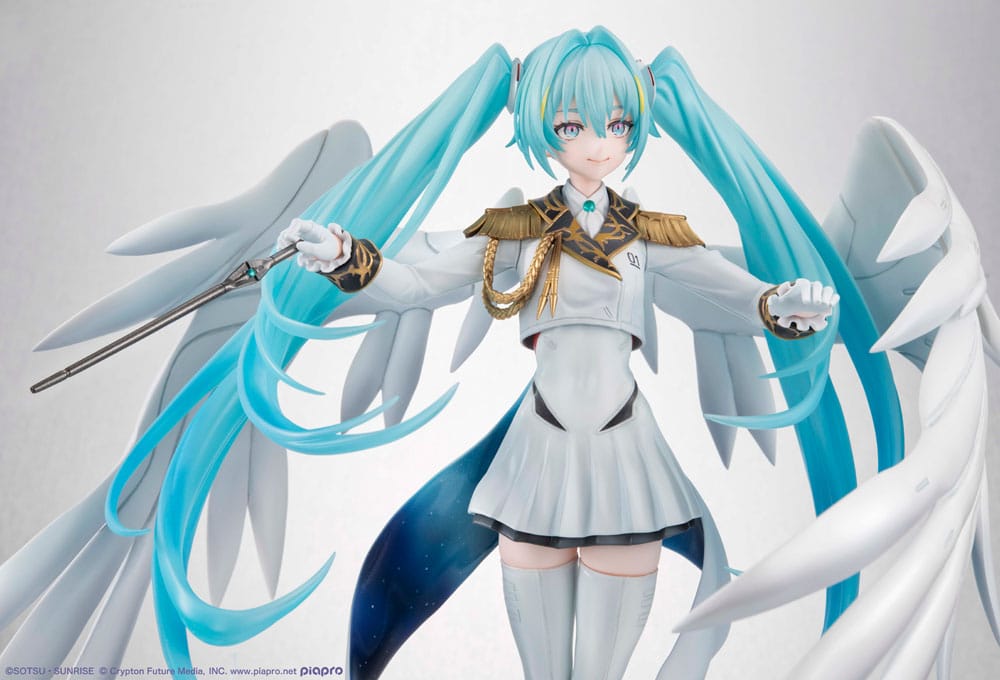 Mobile Suit Gundam x Hatsune Miku Lucrea PVC Figur - Hatsune Miku x Wing Gundam Zero EW 45th Anniversary 27 cm Megahouse