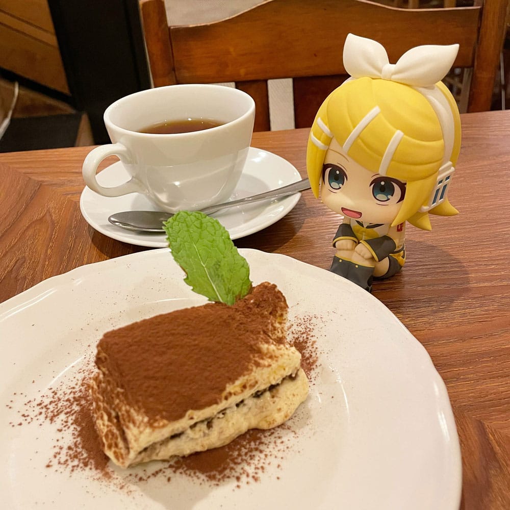 Character Vocal Series: Kagamine Rin/Len Look Up PVC Figur - Kagamine Rin 11 cm Megahouse