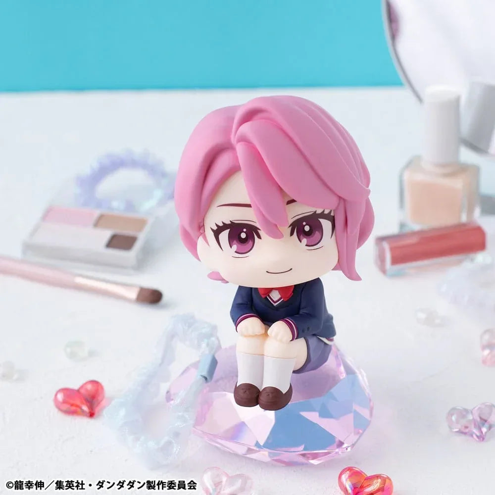 Dandadan Look Up PVC Figur Aira 11 cm - Detaljerad Samlarfigur Megahouse