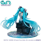 Mobile Suit Gundam x Hatsune Miku Lucrea PVC Figur - 45th Anniversary 17 cm Megahouse