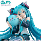 Mobile Suit Gundam x Hatsune Miku Lucrea PVC Figur - 45th Anniversary 17 cm Megahouse