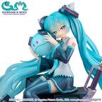 Mobile Suit Gundam x Hatsune Miku Lucrea PVC Figur - 45th Anniversary 17 cm Megahouse