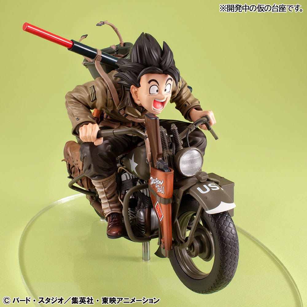 Dragonball Z 05 Desktop Real McCoy PVC Diorama Son Goku & Bike 18 cm Megahouse