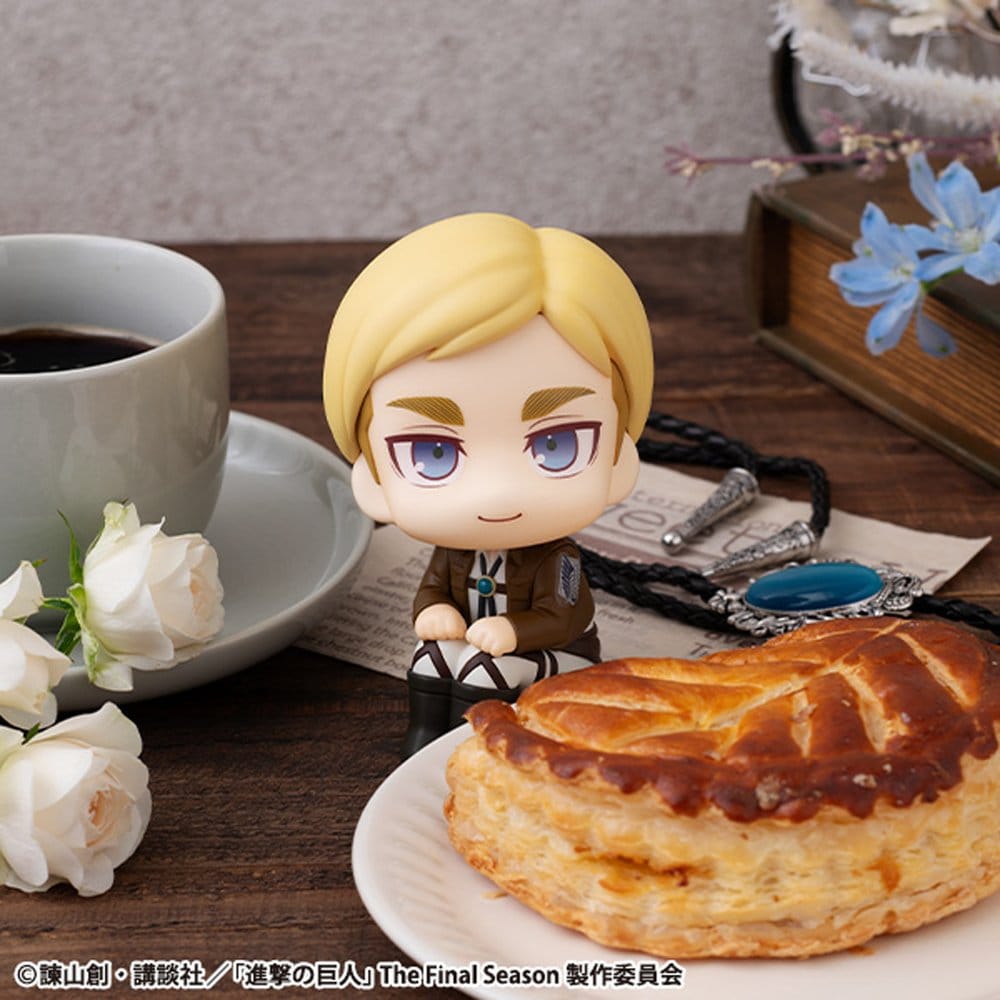 Attack on Titan Look Up PVC Figur Erwin Smith 11 cm Megahouse