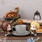 Attack on Titan Look Up PVC Figurer Hange Zoe & Erwin Smith (med present) 11 cm Megahouse