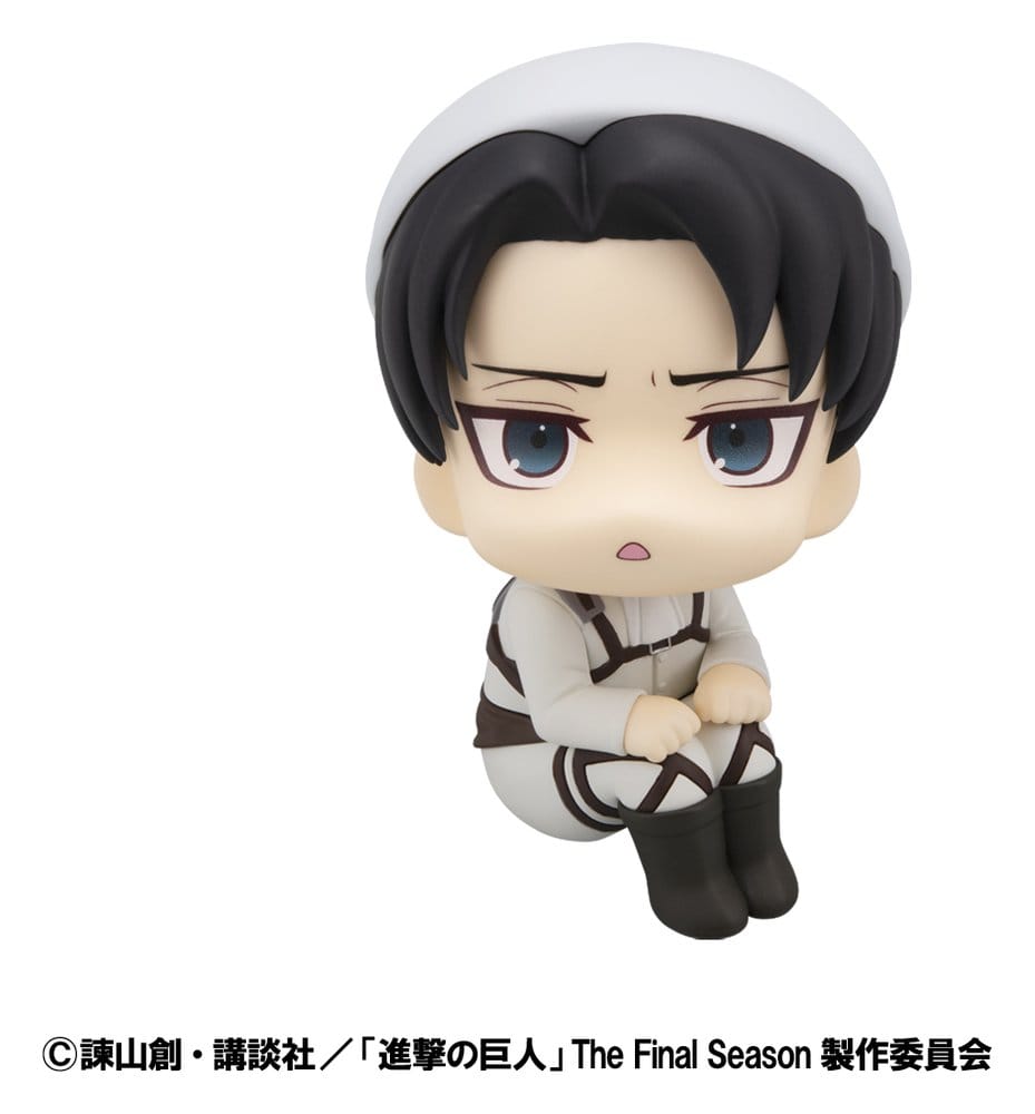 Attack on Titan Look Up PVC Figur Levi Cleaning up Ver. 11 cm