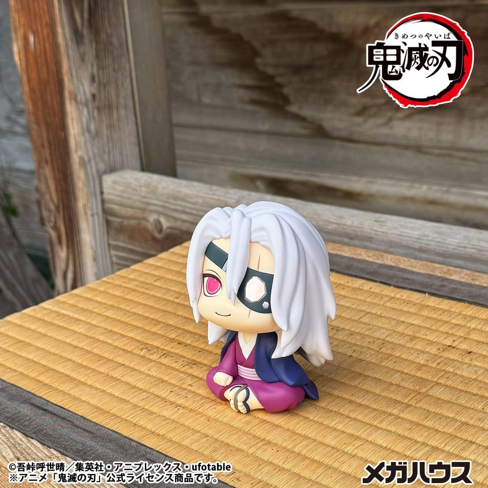 Demon Slayer: Kimetsu no Yaiba Uppåtblickande PVC-figur Tengen Uzui Före detta Otobashira version, 11 cm (med gåva)