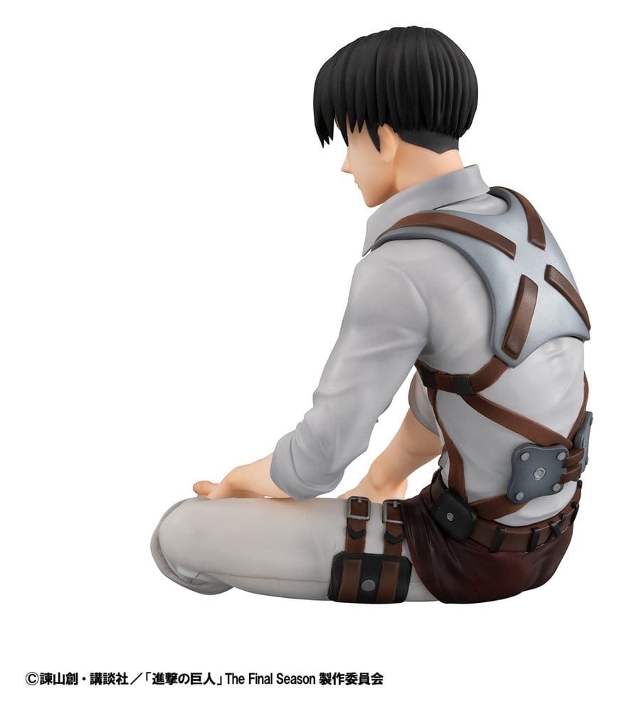 Attack on Titan G.E.M. Series PVC-figur Squad Captain Levi Palm Size 9 cm