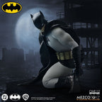 DC Comics Action Figur 1/12 Batman: Year One 17 cm Mezco Toys