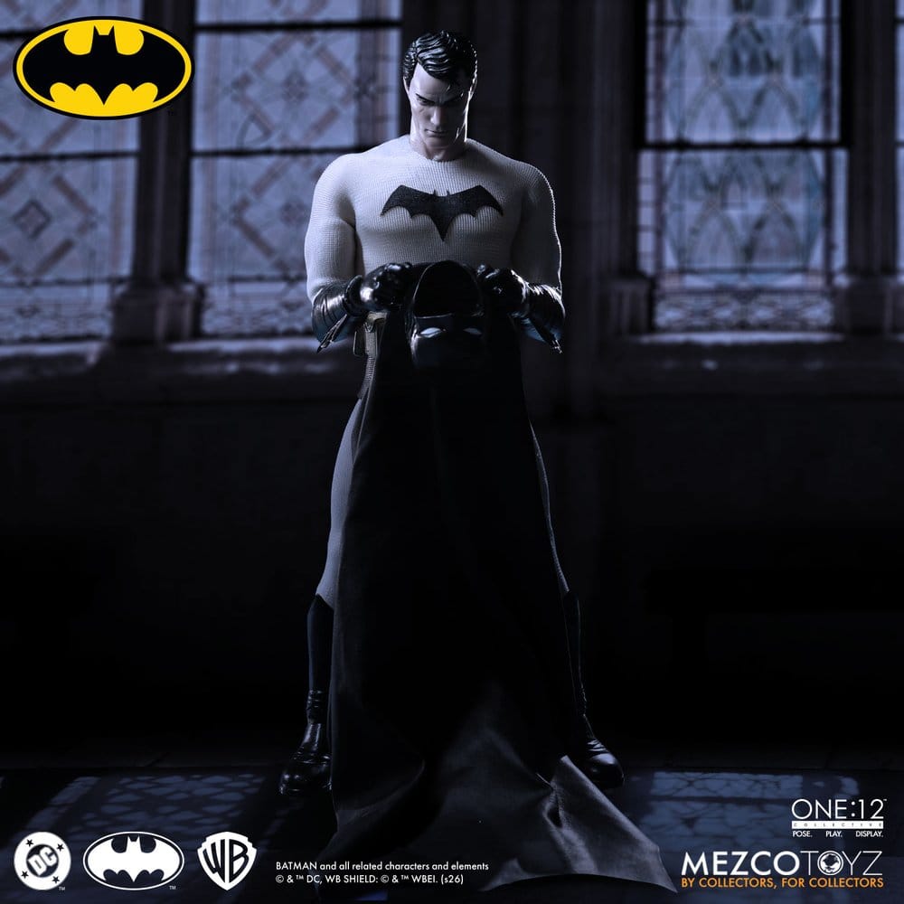 DC Comics Action Figur 1/12 Batman: Year One 17 cm Mezco Toys