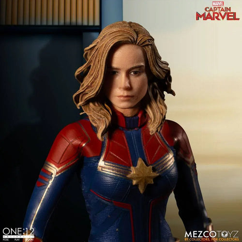Captain Marvel Actionfigur 1/12 - 16 cm Mezco Toys