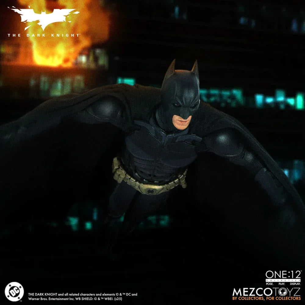 The Dark Knight Action Figur 1/12 Batman 17 cm Mezco Toys