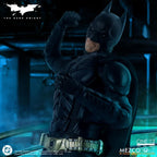 The Dark Knight Action Figur 1/12 Batman 17 cm Mezco Toys