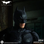 The Dark Knight Action Figur 1/12 Batman 17 cm Mezco Toys