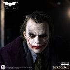 The Dark Knight Action Figur 1/12 Joker 17 cm Mezco Toys