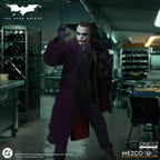 The Dark Knight Action Figur 1/12 Joker 17 cm Mezco Toys
