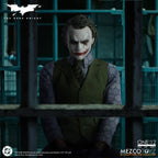 The Dark Knight Action Figur 1/12 Joker 17 cm Mezco Toys