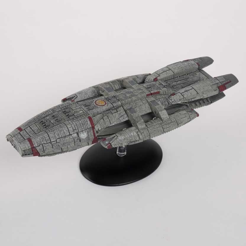 Battlestar Galactica Blood and Chrome Model Battlestar Galactica 27 cm