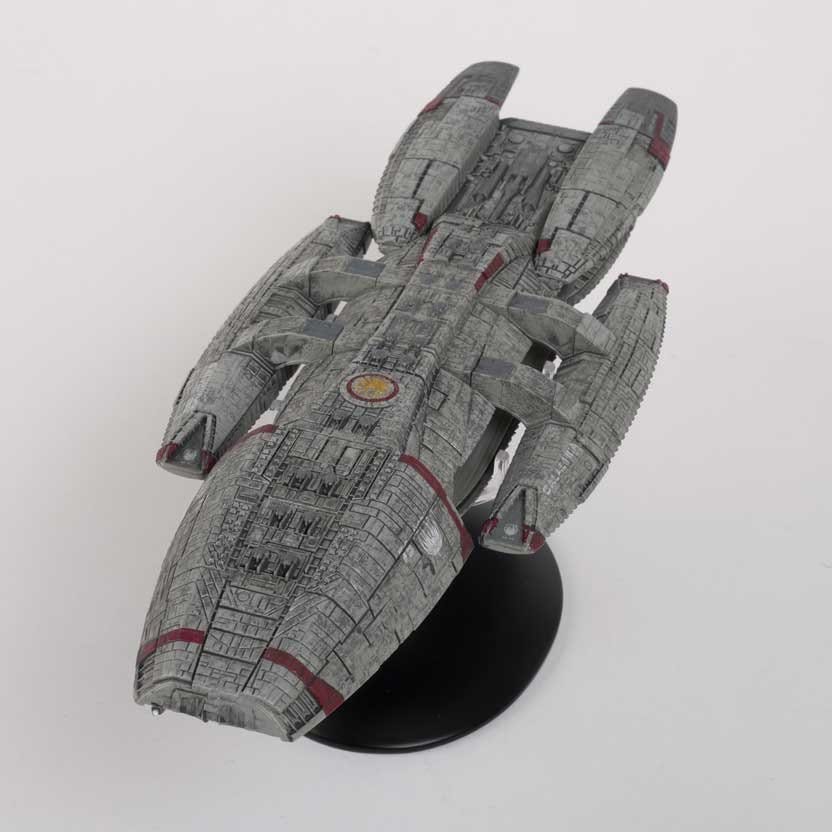 Battlestar Galactica Blood and Chrome Model Battlestar Galactica 27 cm