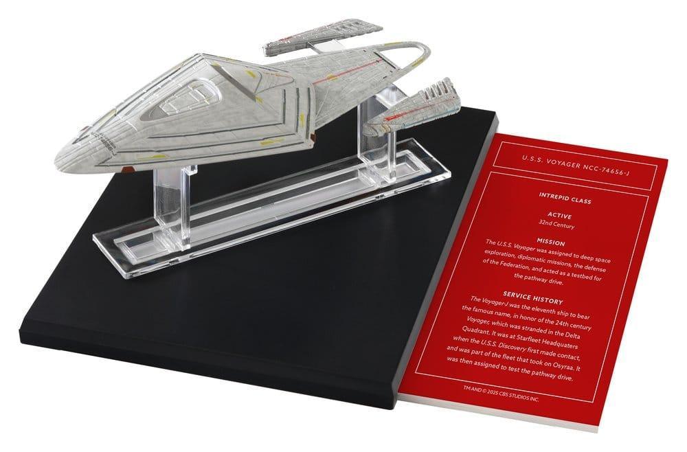 Star Trek Bibliotek Die-Cast U.S.S. Voyager NCC-74656-J 10 cm Master Replicas