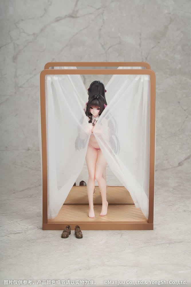 Azur Lane Gift+ PVC-figurin i skala 1/8 av Trinidad Trapper i omklädningsrummet, 23 cm