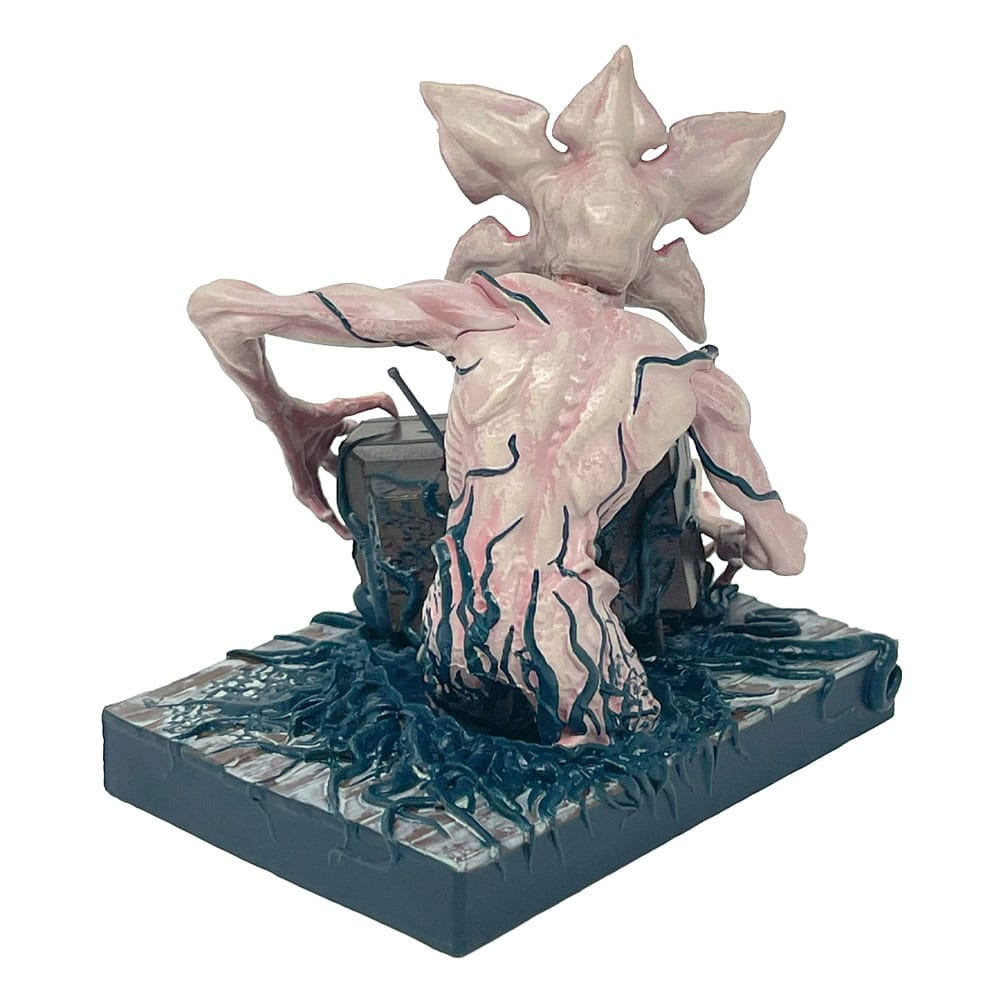 Stranger Things Netflix & Chill Presentbox Neamedia Icons