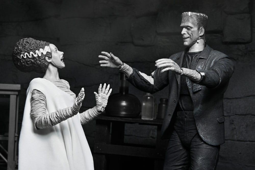 Universal Monsters Action Figur Ultimate Frankenstein's Monster (Bride of Frankenstein) (B&W) 18 cm NECA