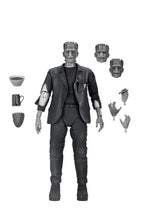 Universal Monsters Action Figur Ultimate Frankenstein's Monster (Bride of Frankenstein) (B&W) 18 cm NECA