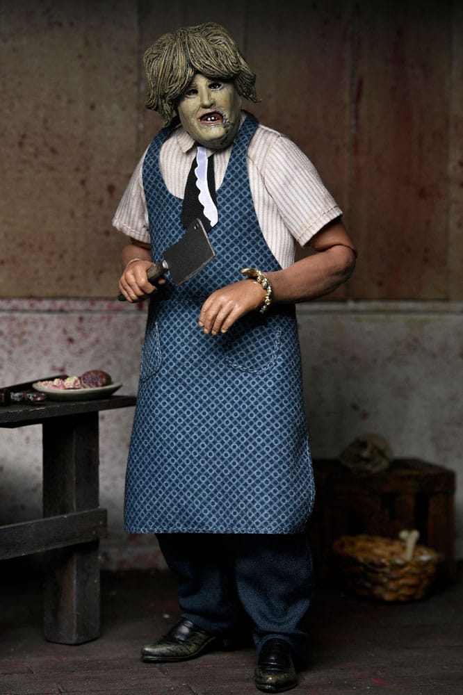 Texas Chainsaw Massacre Klädd Action Figur Leatherface med Gamla Dam Mask 20 cm NECA