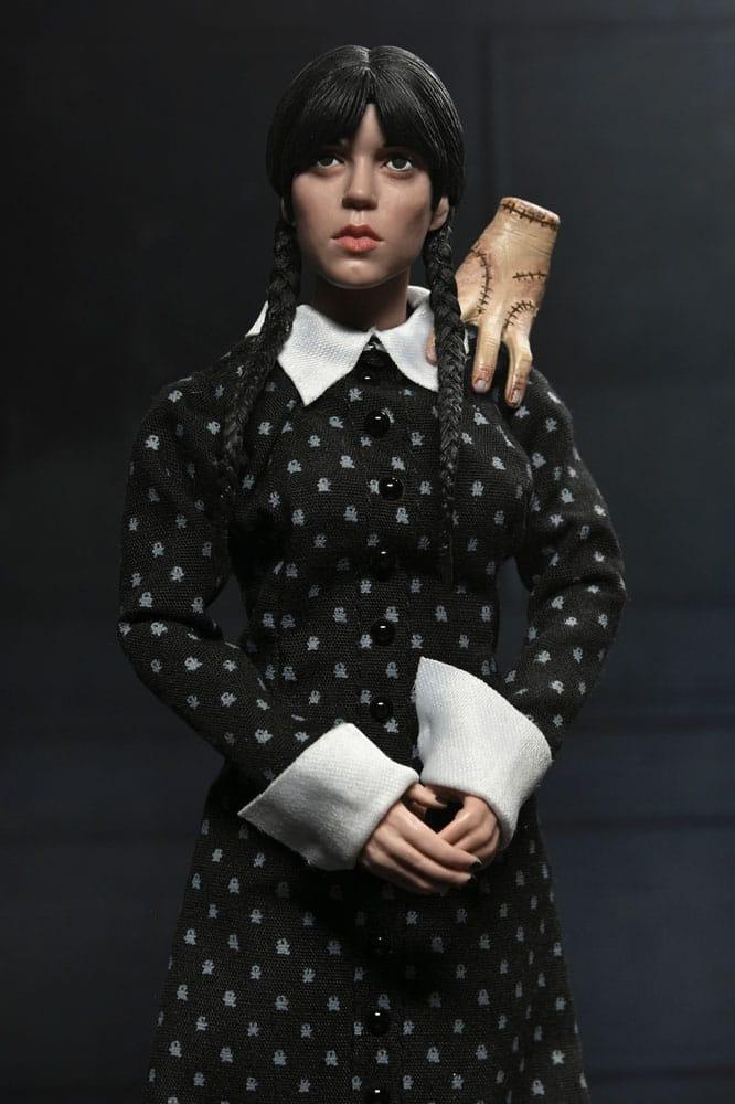Wednesday Action Figur Wednesday (Classic Dress) 20 cm NECA