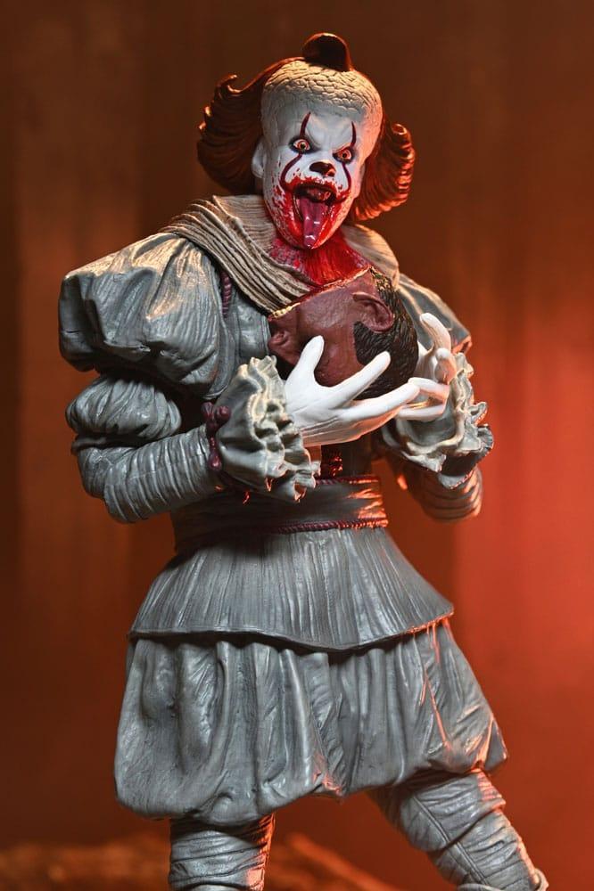 IT: Welcome To Derry Action Figur Ultimate Pennywise 18 cm NECA