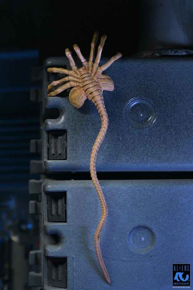Aliens Ultimata Actionfigur Krigare (1986) Xenomorph Svart (40-årsjubileum) 23 cm
