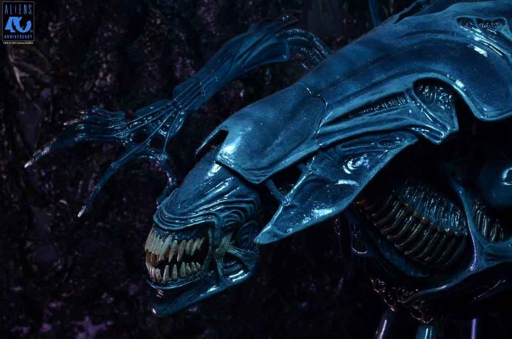 Aliens Ultra Deluxe Actionfigur Alien Queen (40-årsjubileum) 38 cm