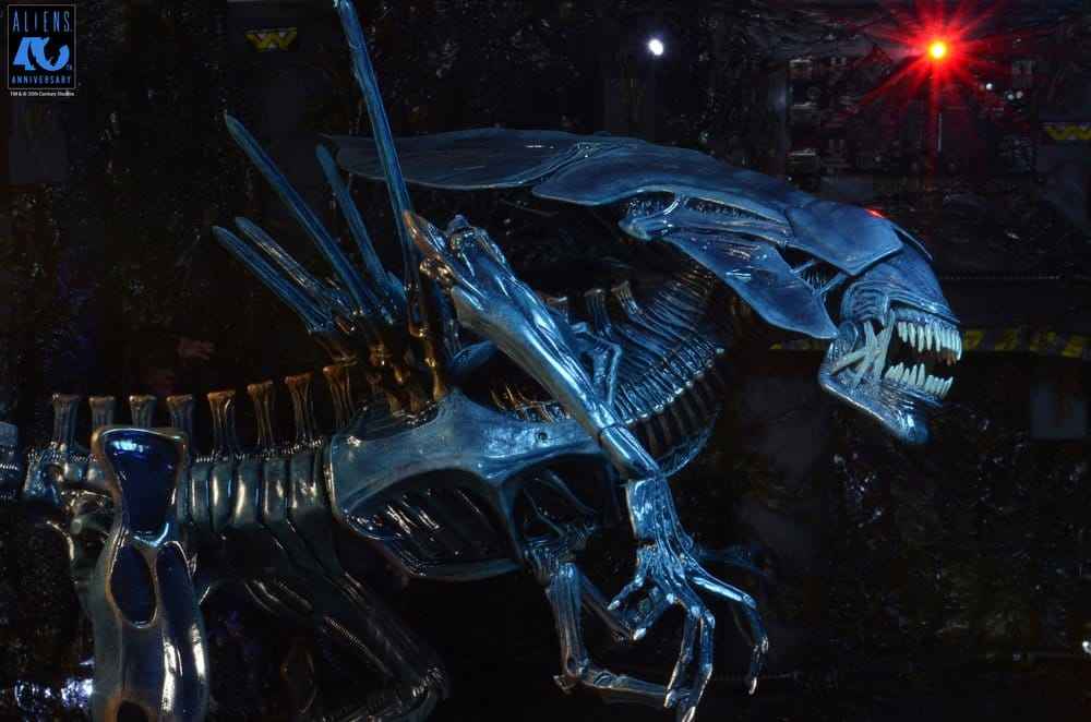 Aliens Ultra Deluxe Actionfigur Alien Queen (40-årsjubileum) 38 cm