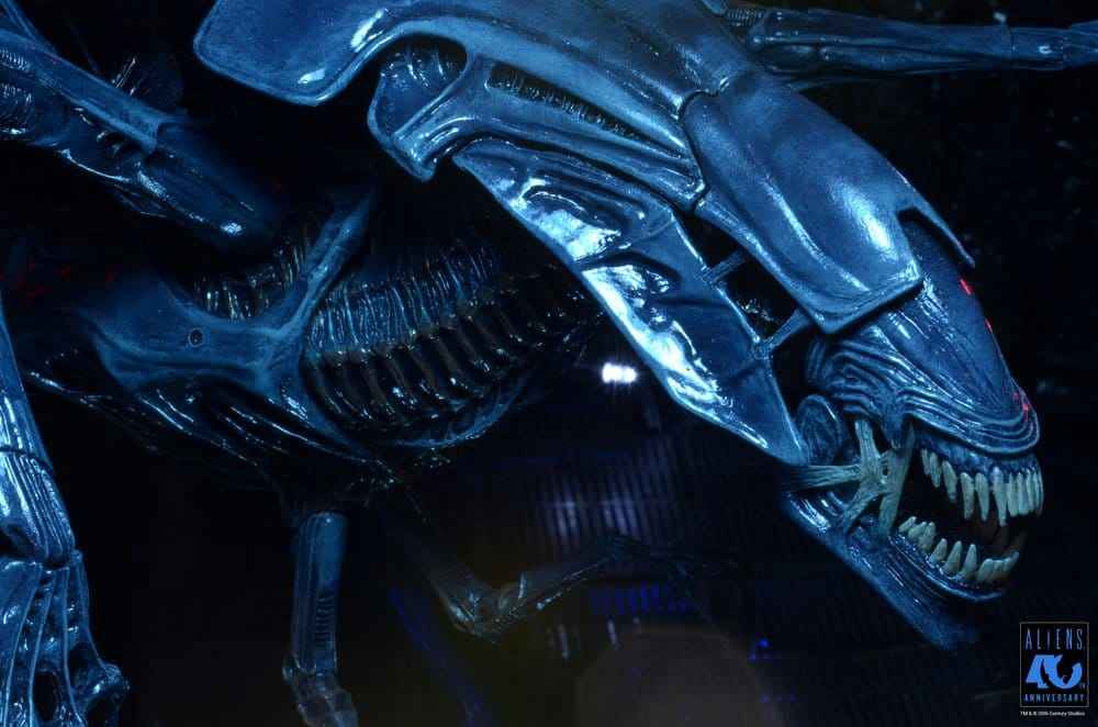 Aliens Ultra Deluxe Actionfigur Alien Queen (40-årsjubileum) 38 cm