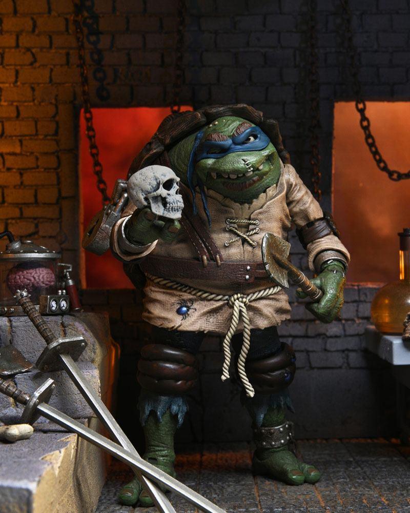 Universal Monsters x Teenage Mutant Ninja Turtles Action Figur Ultimate Leonardo som Hunchback 18 cm NECA