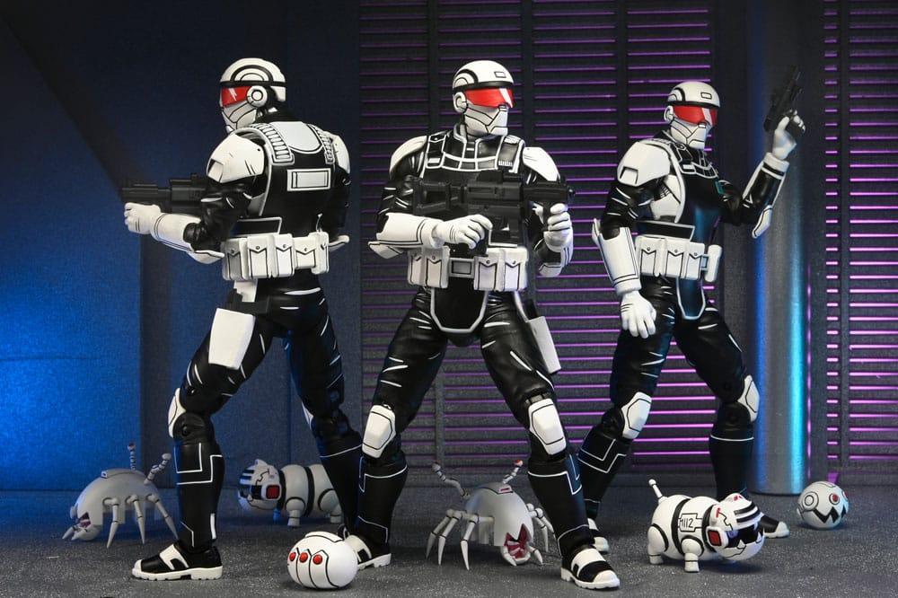 Teenage Mutant Ninja Turtles (The Last Ronin) Action Figur Synja Commando med Mousers 18 cm NECA