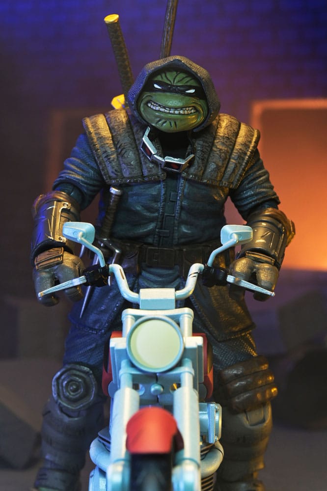 Teenage Mutant Ninja Turtles Actionfigur Casey Marie med Last Ronin Motorcykel 18 cm NECA