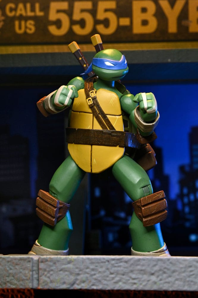 Teenage Mutant Ninja Turtles Actionfigur Ultimate Leonardo 18 cm NECA