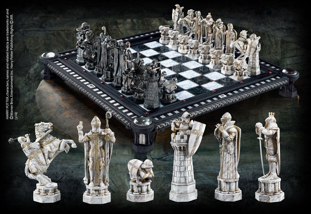 Harry Potter Final Challenge Chess Set Noble Collection