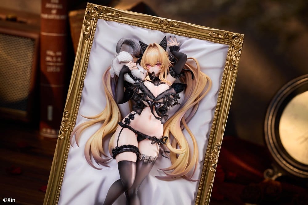 Original Character PVC Figure 1/7 Stella Black Cat Ver. Deluxe Edition 27 cm