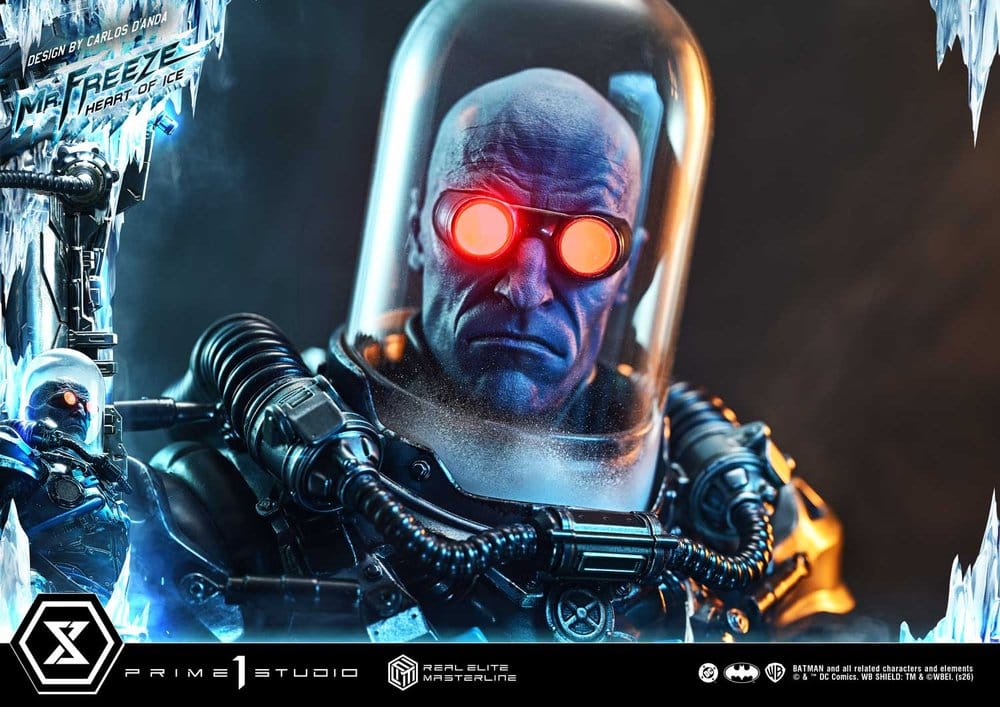 DC Comics Real Elite Masterline Series Statue 1/3 Batman (Comics) Mr. Freeze Heart of Ice (Design by Carlos D'Anda) 82 cm
