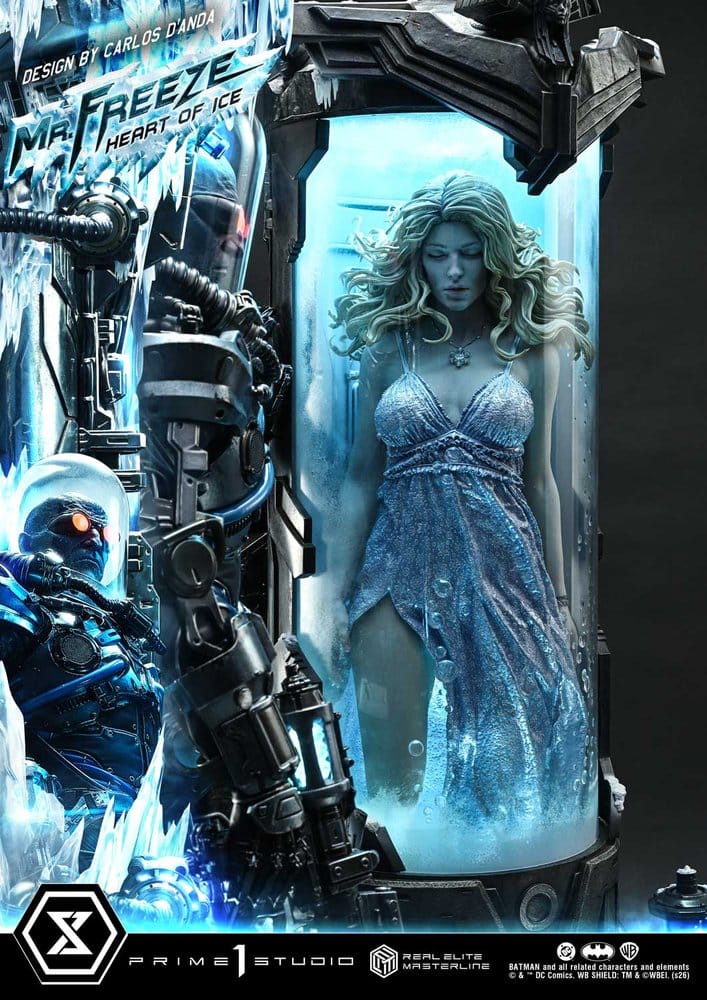 DC Comics Real Elite Masterline Series Statue 1/3 Batman (Comics) Mr. Freeze Heart of Ice (Design by Carlos D'Anda) 82 cm
